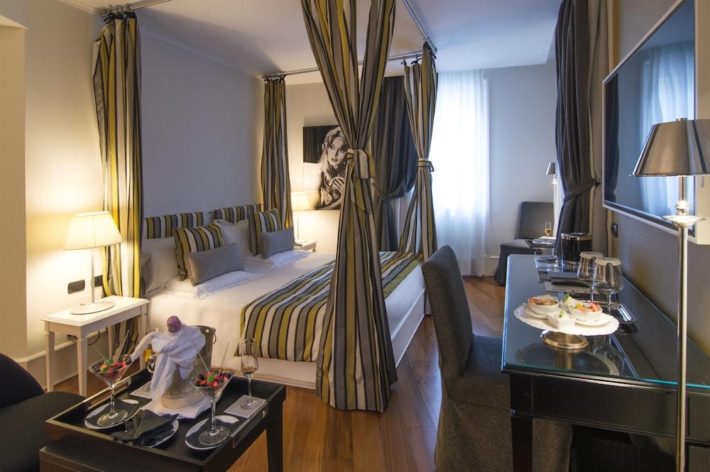 เอจ โฮเทล ปอร์โตฟีโน Hotel ปอร์ตอฟิโน ภายนอก รูปภาพ